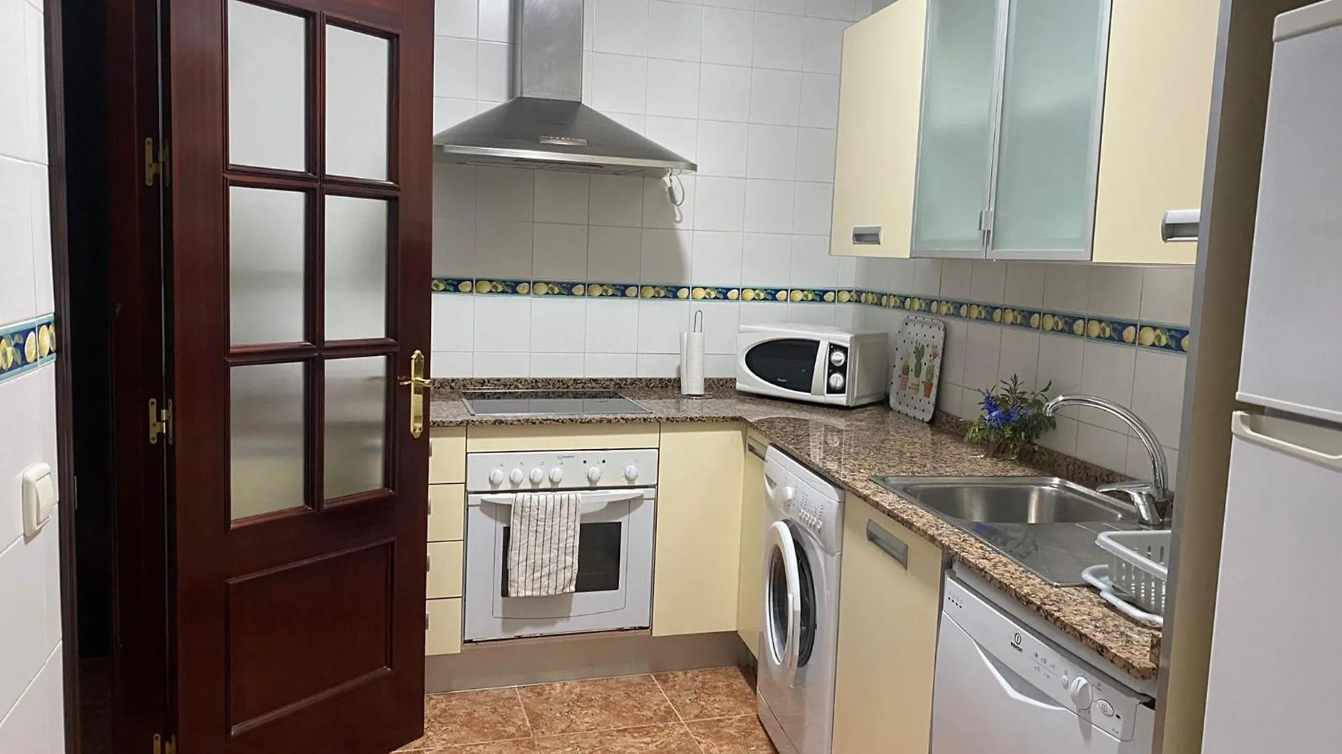 Vivienda Centrica Con Salida Directa A Las Playas Apartment Chiclana de la Frontera Spain